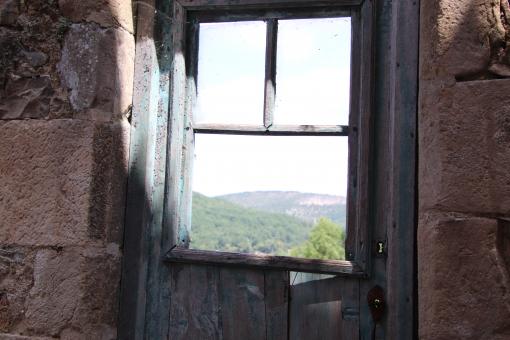 Free Stock Photo of Window leading to nowhere