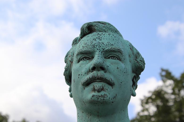 Free stock image of Green bronze head of a man created by GAIMARD Jacques