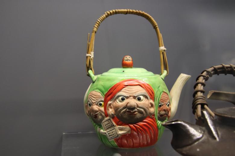 Free stock image of Funny tea pot created by GAIMARD Jacques