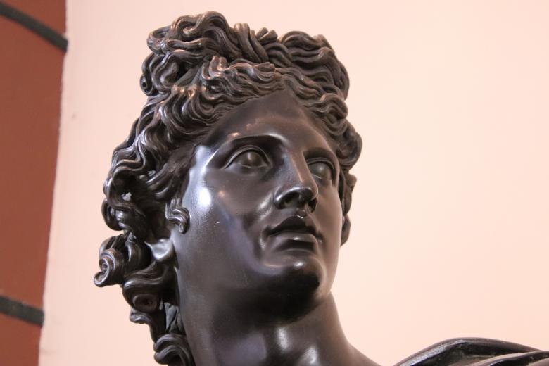 Free stock image of Shining bronze head created by GAIMARD Jacques