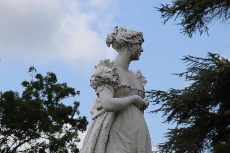 Free stock image of White woman statue in a park created by GAIMARD Jacques