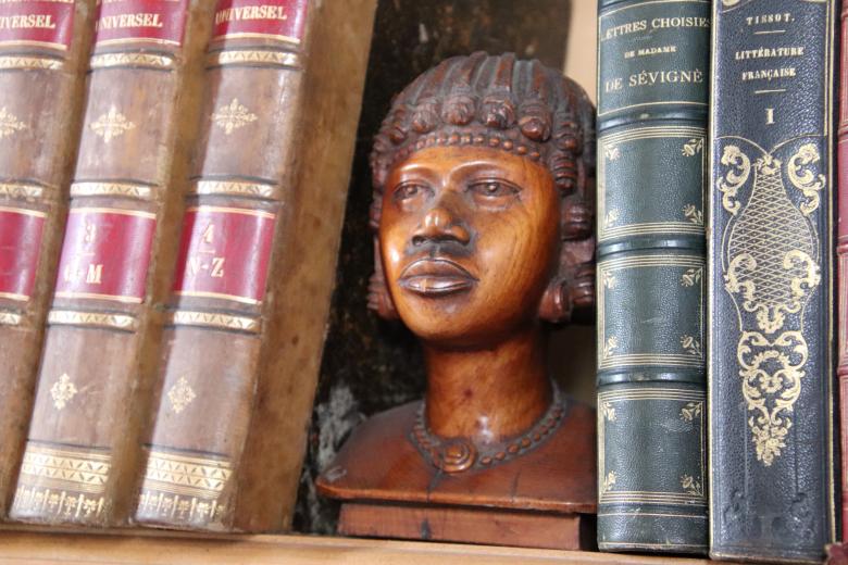 Free stock image of Wooden sculpture in a castle created by GAIMARD Jacques