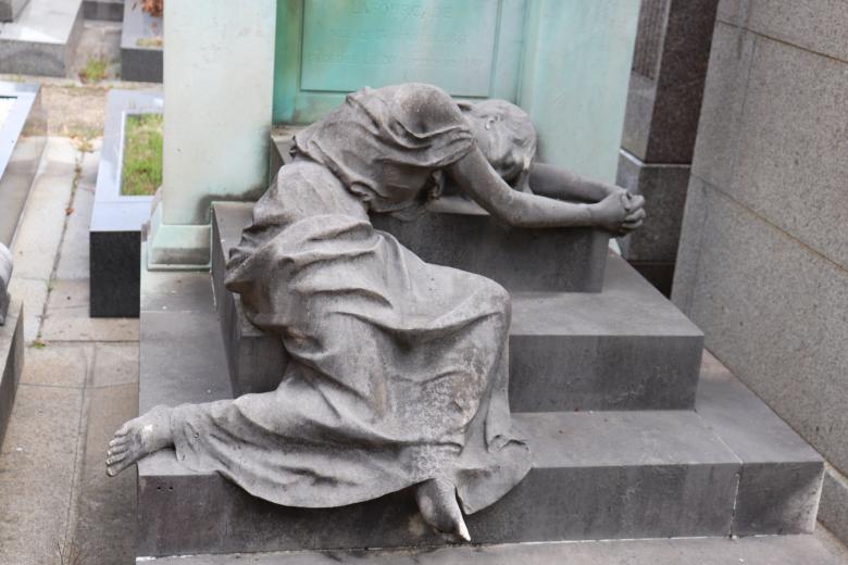 Free stock image of Mourning her beloved husband created by GAIMARD Jacques