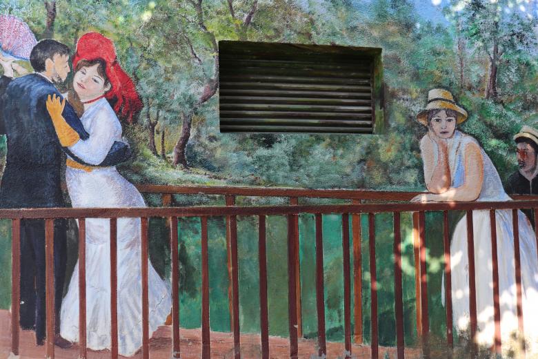 Free stock image of Wall painting on an electric transformer created by GAIMARD Jacques