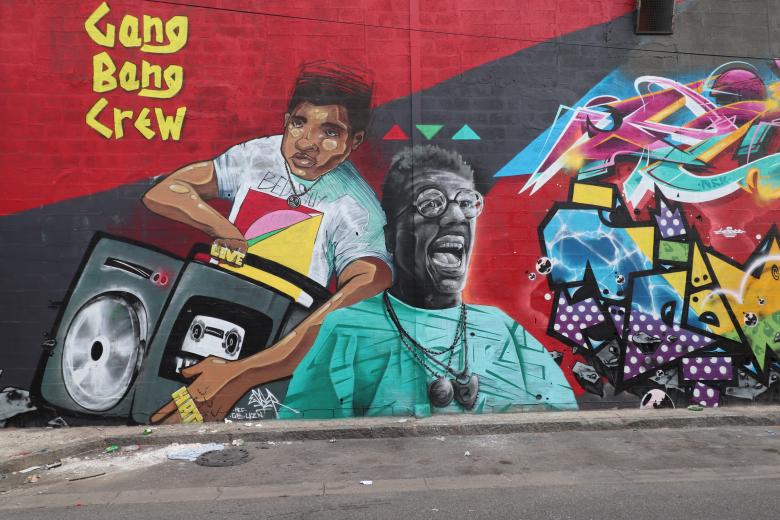 Free stock image of French graffiti mural created by GAIMARD Jacques