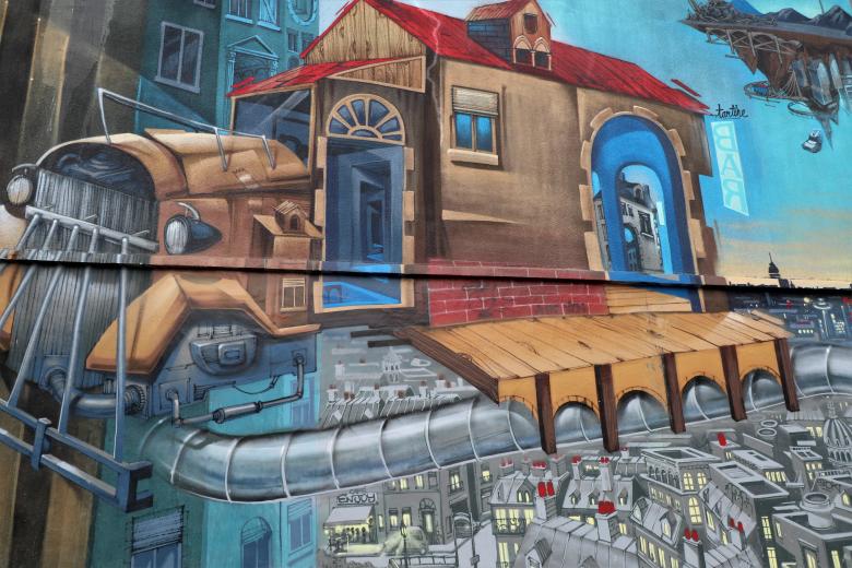 Free stock image of Graffiti on a French factory created by GAIMARD Jacques