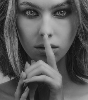 Free Stock Photo of Female Model - Black and White Portrait