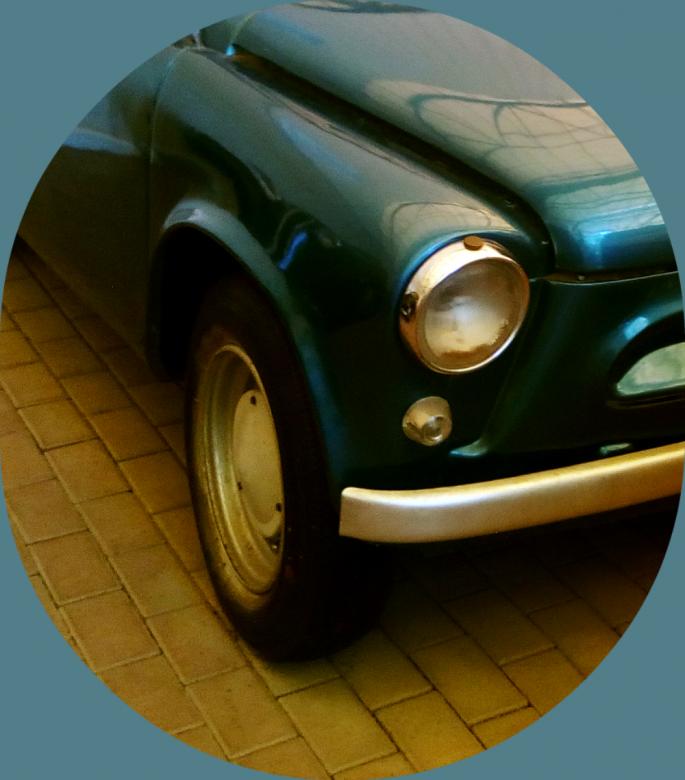 Free stock image of Headlights on Retro Car created by NomeVizualizzato