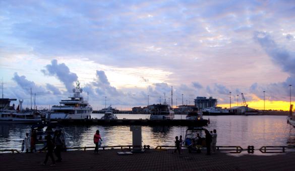 Free Stock Photo of Stunning sunset in the port