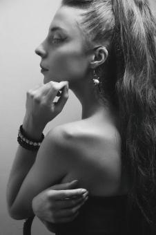 Free Stock Photo of Fashion Model Profile - Black and White