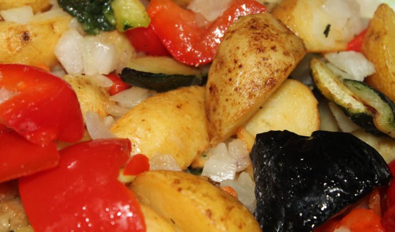 Free stock image of Appetizing Vegetable Stew created by NomeVizualizzato