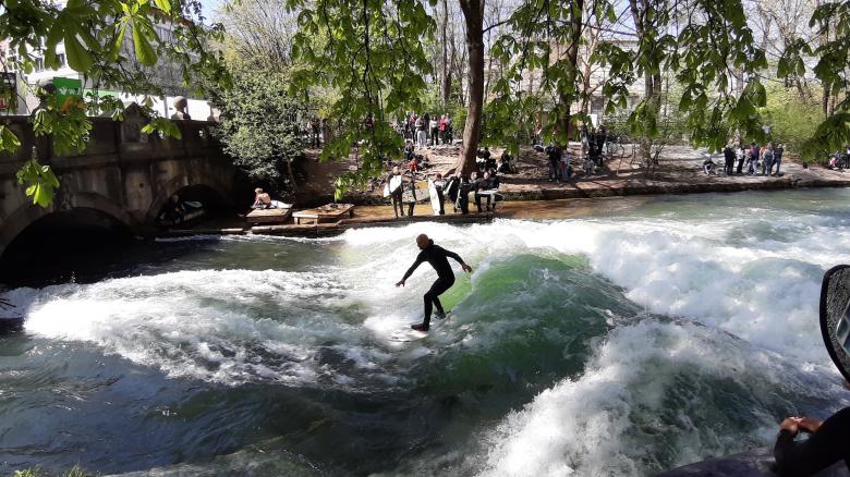 Free stock image of Waves surfing in Munich, Germany created by Mohamed Mbarki