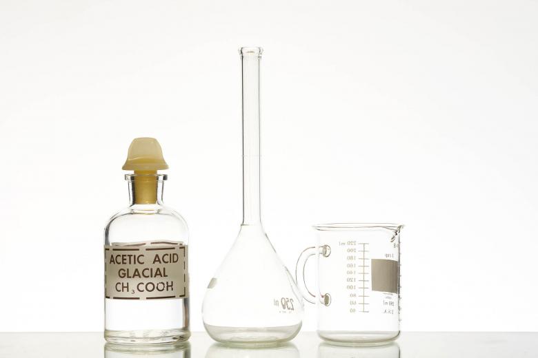 Free stock image of Acetic Acid created by Geoffrey Whiteway