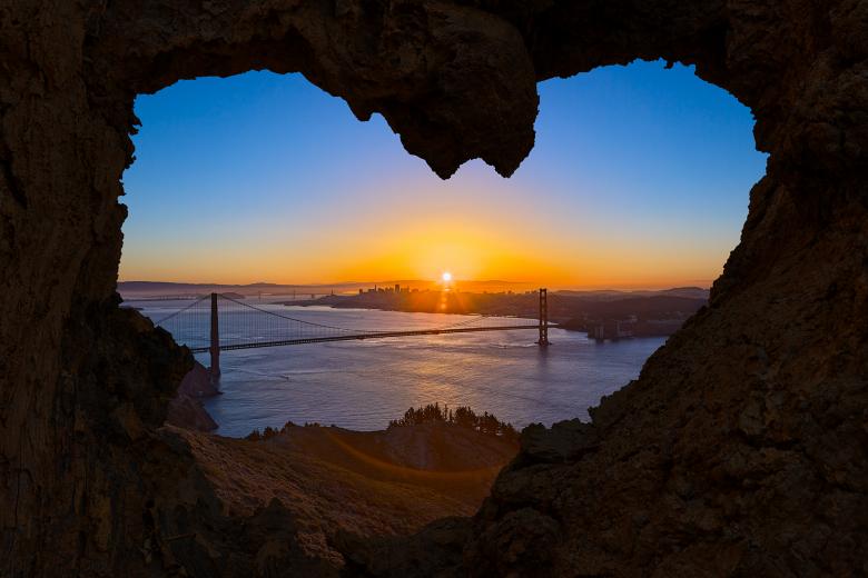 Free stock image of San Francisco Love Sunrise created by Nicolas Raymond