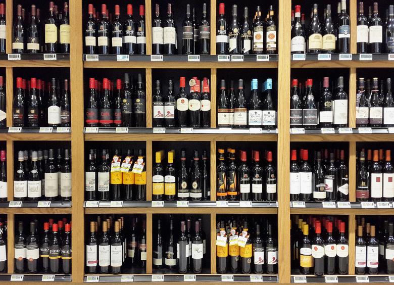 Free stock image of Glass Bottles in Shelfs created by Rick