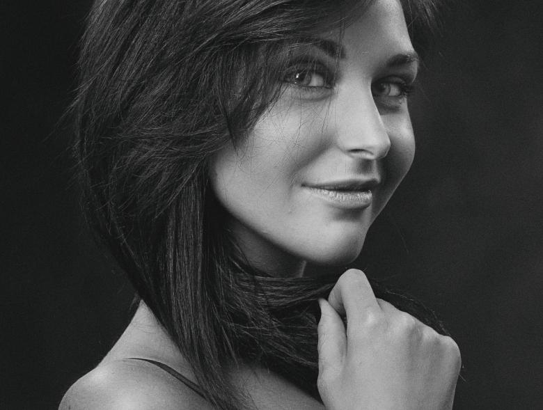 Free stock image of Pretty Girl Smiling - B&W Portrait created by Alexander Krivitskiy