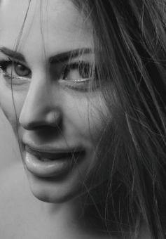 Free Stock Photo of Girl Looking - Sexy portrait in Black and White