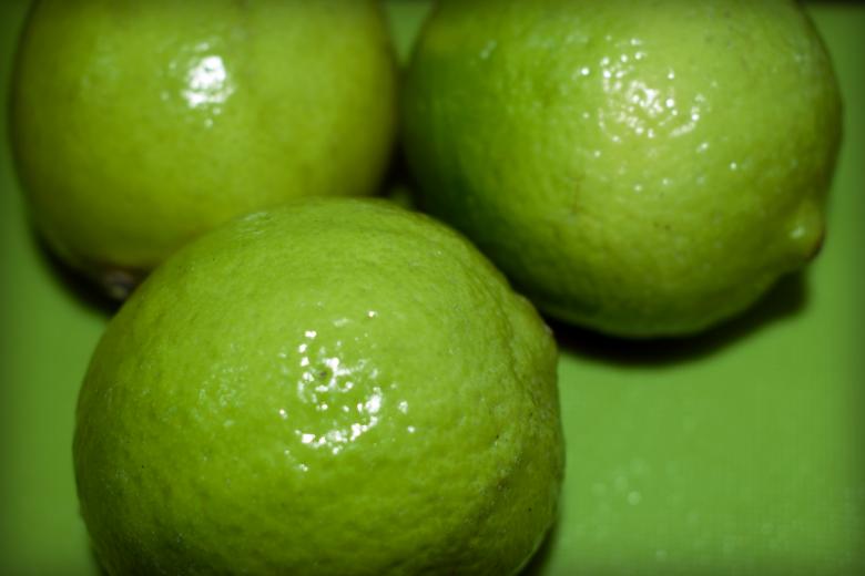 Free stock image of Three ripe limes created by NomeVizualizzato