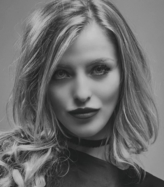 Free stock image of Blond Beauty - Monochrome Portrait created by Alexander Krivitskiy