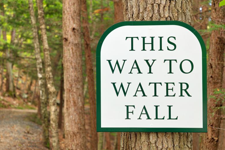 Free stock image of Waterfall Trail Sign created by Nicolas Raymond