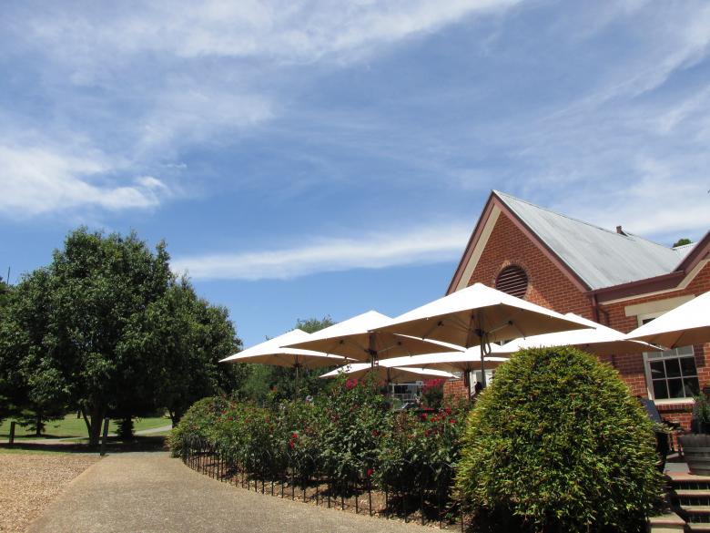 Free stock image of Cafe Restaurant in a Park created by Michiru Maeda