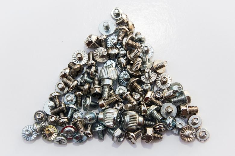 Free stock image of Triangle from bolts created by sapiduduk