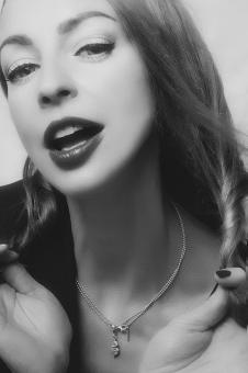 Free Stock Photo of Vintage Girl Portrait in Monochrome