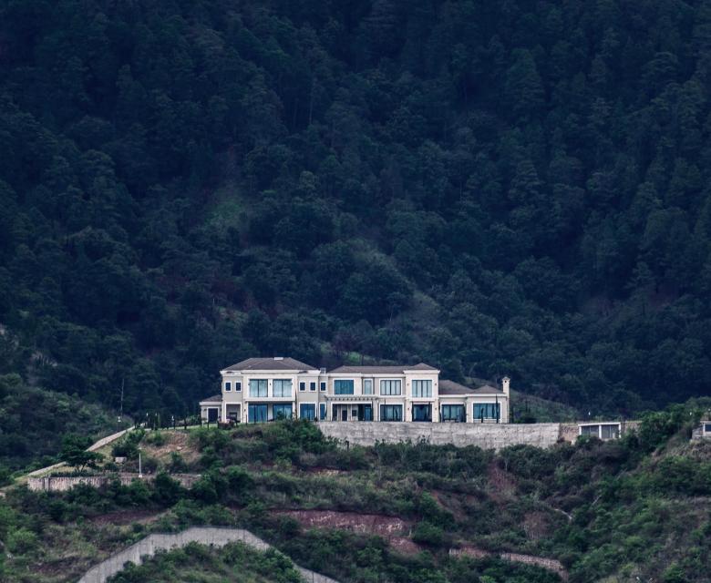 Free stock image of Mansion over the Mountains created by Marvin Saul Cardenas