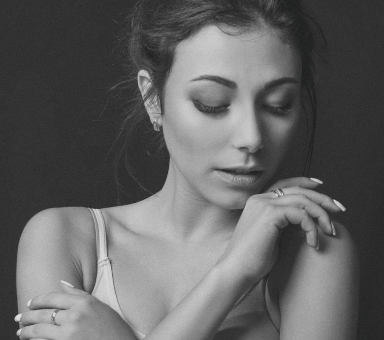 Free stock image of Brunette Model with Closed Eyes - Black and White created by Alexander Krivitskiy