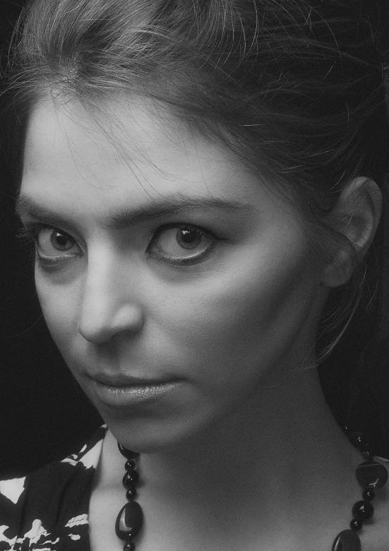 Free stock image of Serious Female Portrait - Black and White created by Alexander Krivitskiy