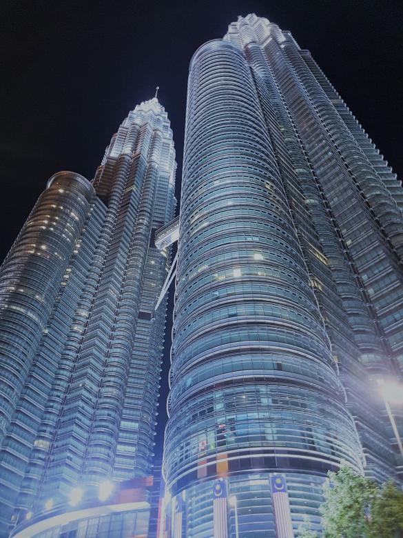 Free stock image of Twin Towers created by Alaa Hikmat 