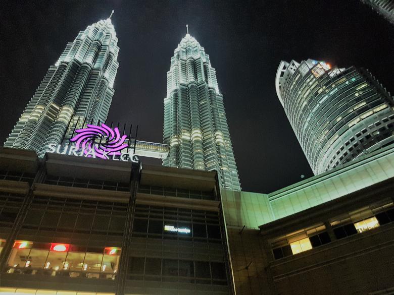 Free stock image of Petrons Towers Malaysia created by Alaa Hikmat 