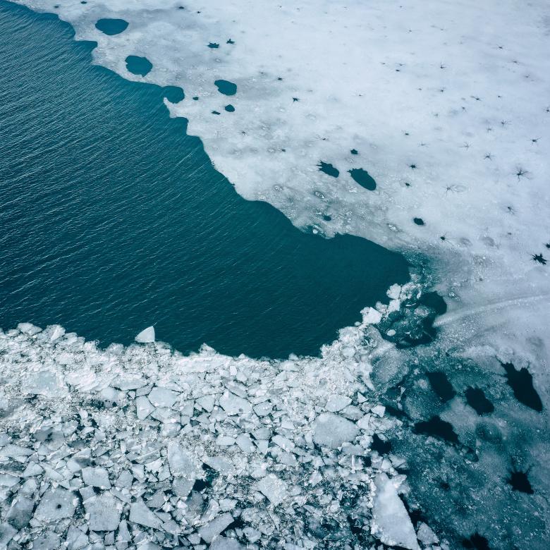 Free stock image of Glacier Lagoon with icebergs from above created by Curioso Photography
