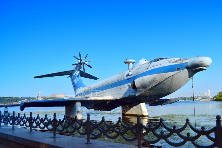 Free stock image of Airplane Monument in Water created by NomeVizualizzato