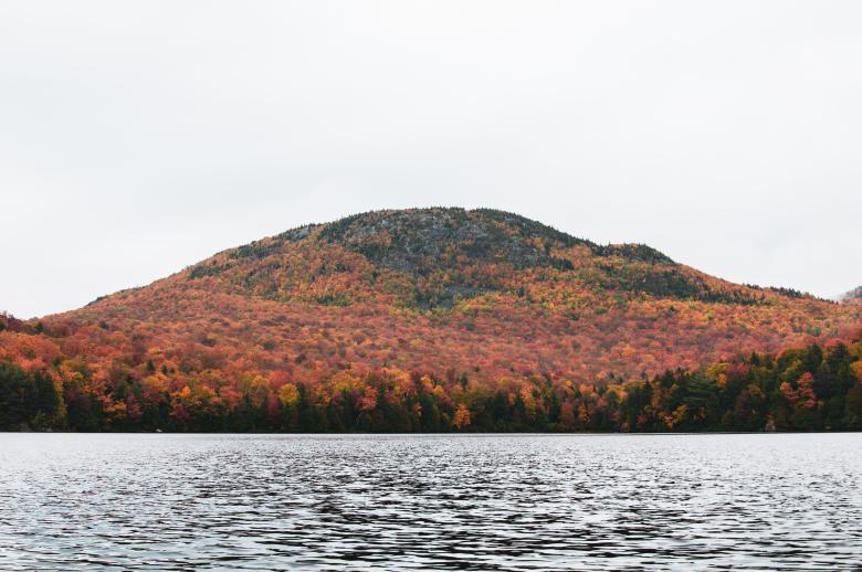 Free stock image of Autumn Mountain created by Quentin Lagadic