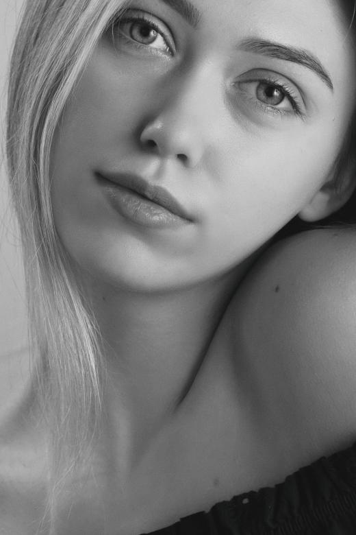 Free stock image of Blond Beauty - Black and White Model Portrait created by Alexander Krivitskiy