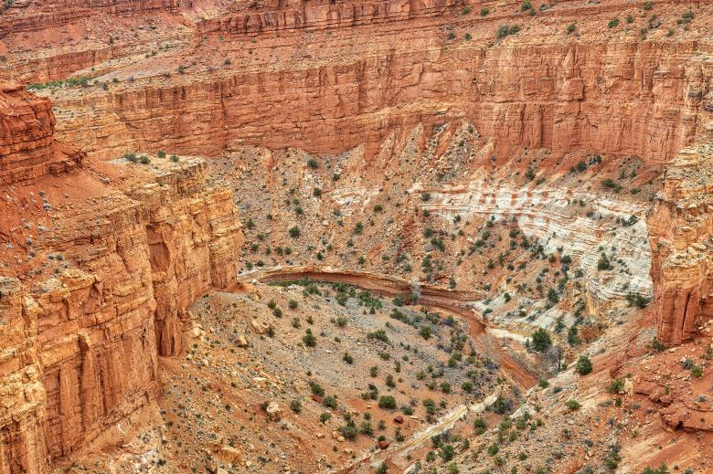 Free stock image of Capitol Chasm Reef created by Nicolas Raymond