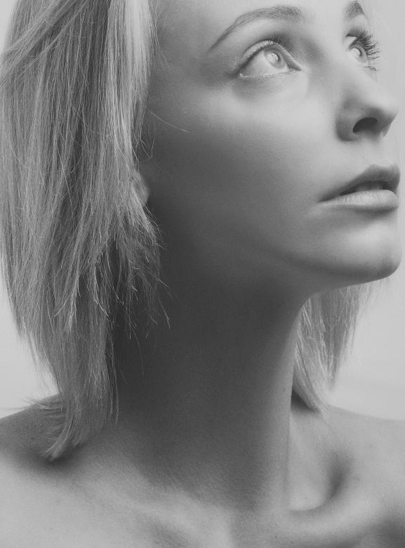 Free stock image of Blond Girl Looking Up - Monochrome created by Alexander Krivitskiy