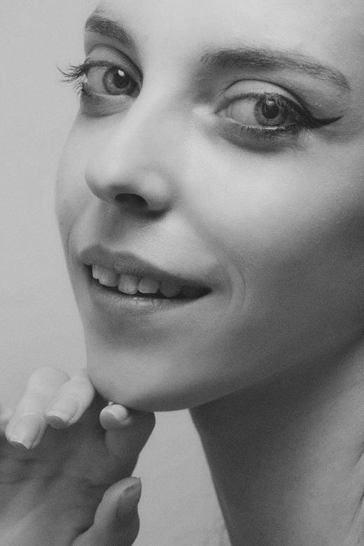 Free stock image of Smiling Model Portrait - Monochrome created by Alexander Krivitskiy
