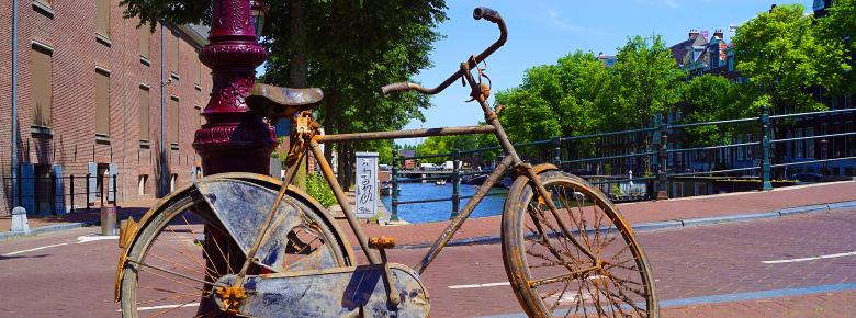 Free stock image of Rusty Bike in Amsterdam created by Hans Zeilstra