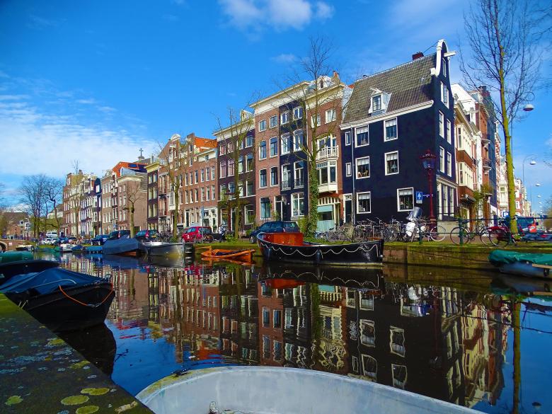 Free stock image of Reflections in the water created by Hans Zeilstra