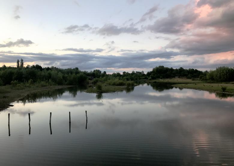 Free stock image of Riverside landscape in France created by Dias Angela