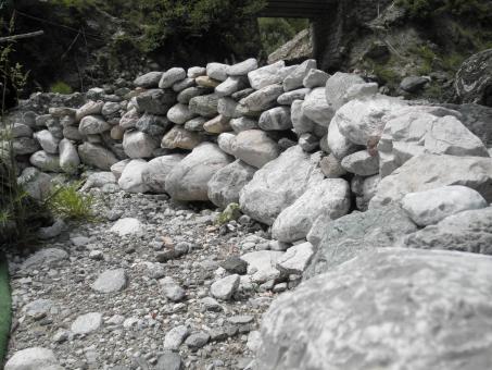 A wall of rocks in mountains - Free Stock Photo