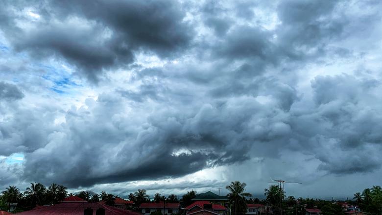 Free stock image of Dramatic Clouds Over Town created by Madhu Singh