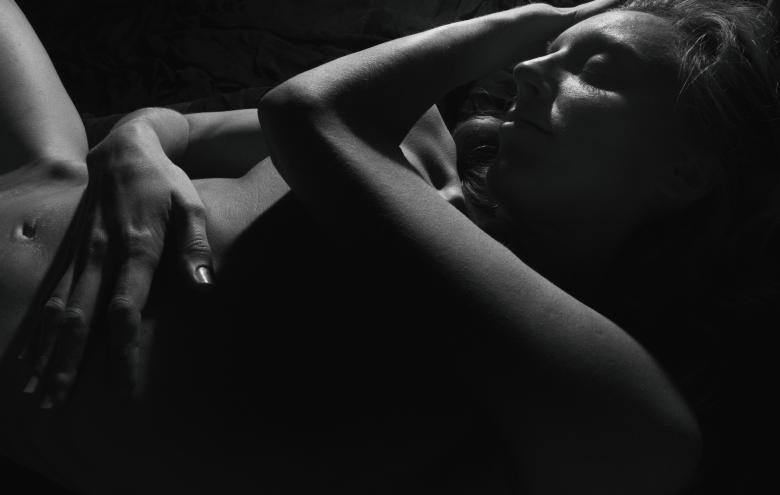 Free stock image of Female Body Close Up - Monochrome created by Alexander Krivitskiy