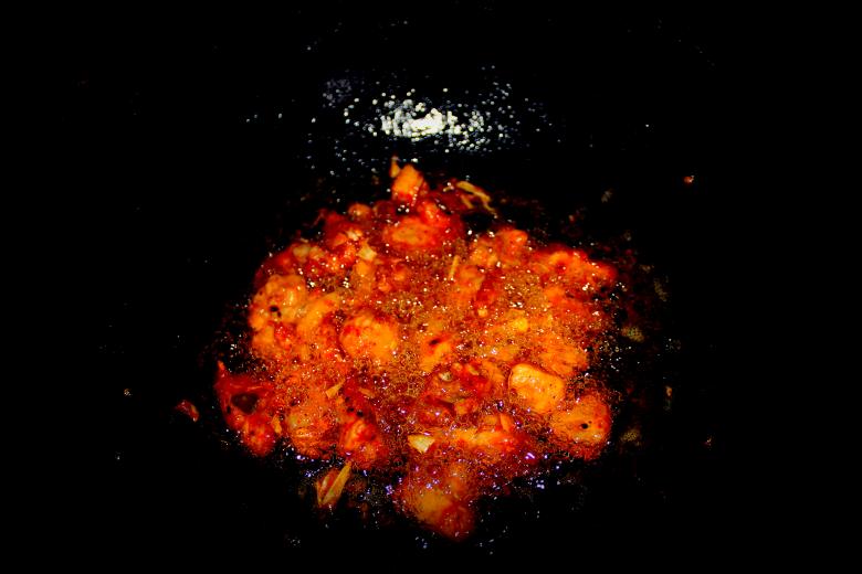 Free stock image of Delicious Chicken Fry in Black Pan created by Moon  Bhuyan