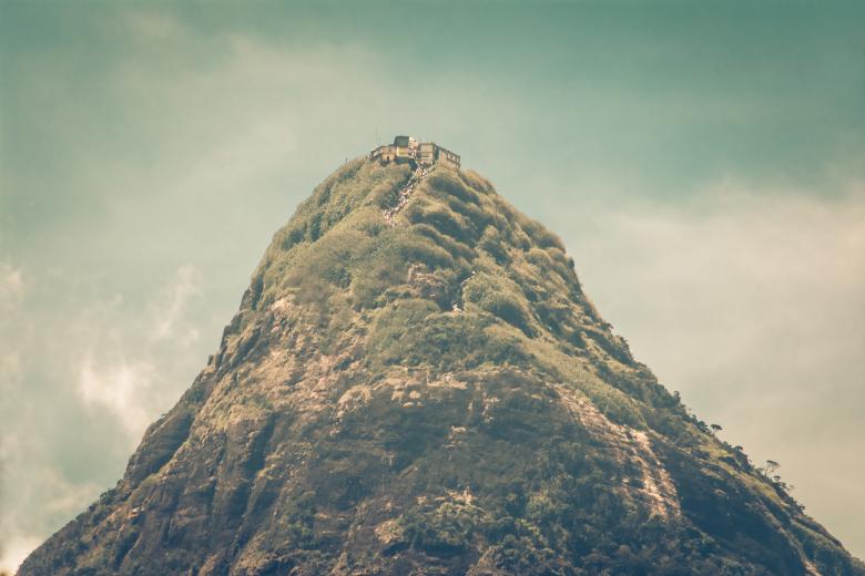 Free stock image of Sri Pada Sri Lanka created by eranda