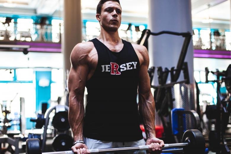 Free stock image of Weightlifting - Bicep curls created by Isaac Robertson