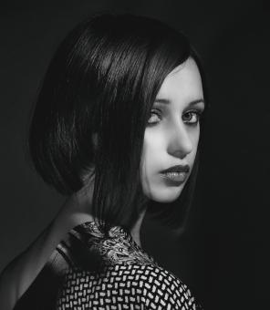 Free Stock Photo of Beauty Portrait - Girl - Monochrome