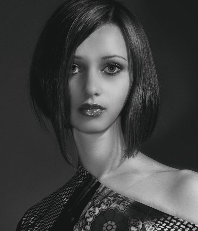 Free stock image of Brunette Model Portrait in Monochrome created by Alexander Krivitskiy